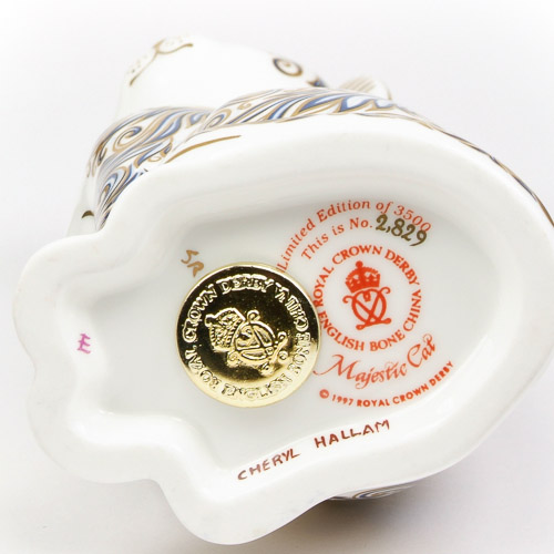 Royal Crown Dery Gold Stopper