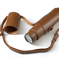 Objective lens and leather case for Broadhurst Clarkson Scout Regiment Snipers Spotting Telescope, early WW2.
